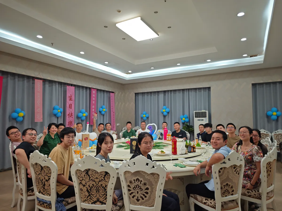 生日会